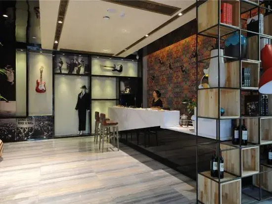 Cassidy Changxiang Hotel