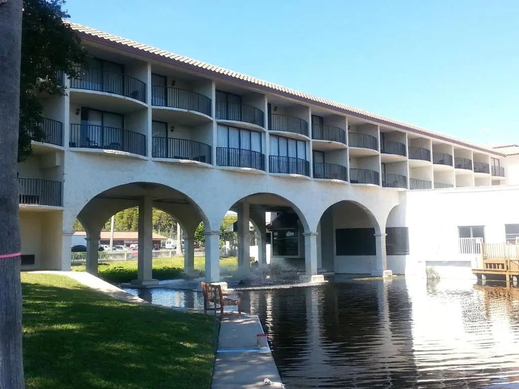 Vista Inn Lake Tarpon