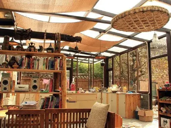 Ziyou Suiyue Design Hostel