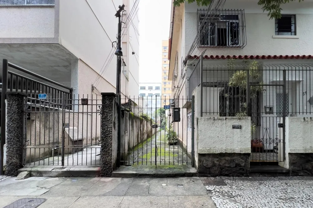House 6 Minutes From Ipanema Beach Ns1b