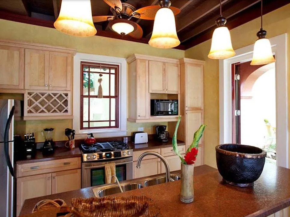 Hermosa Cove Villa Resort & Suites