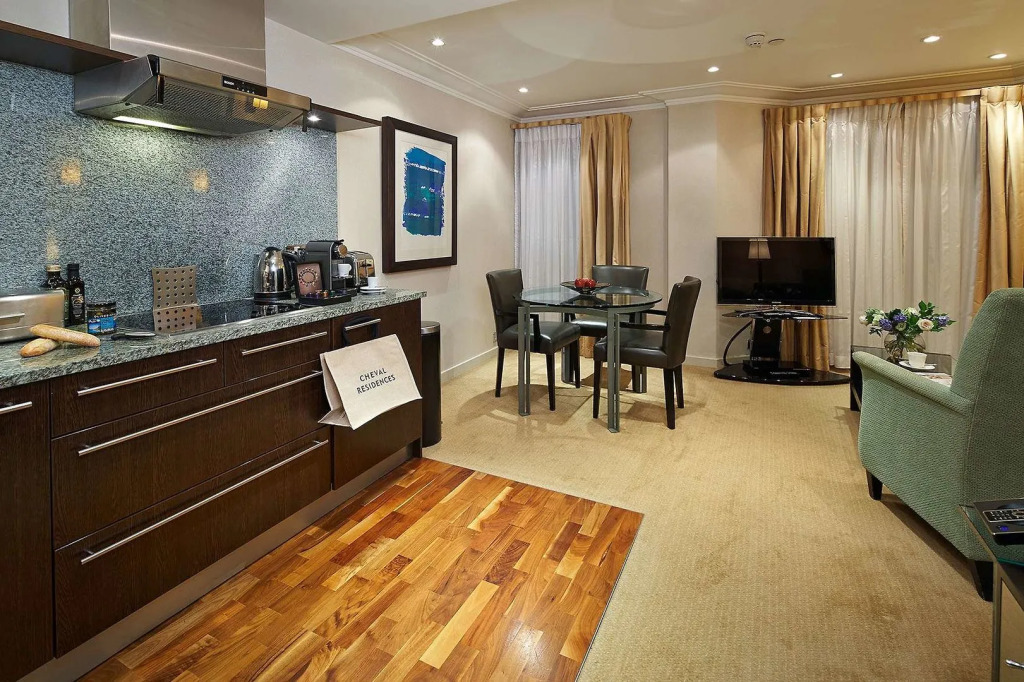 Cheval Phoenix House at Sloane Square