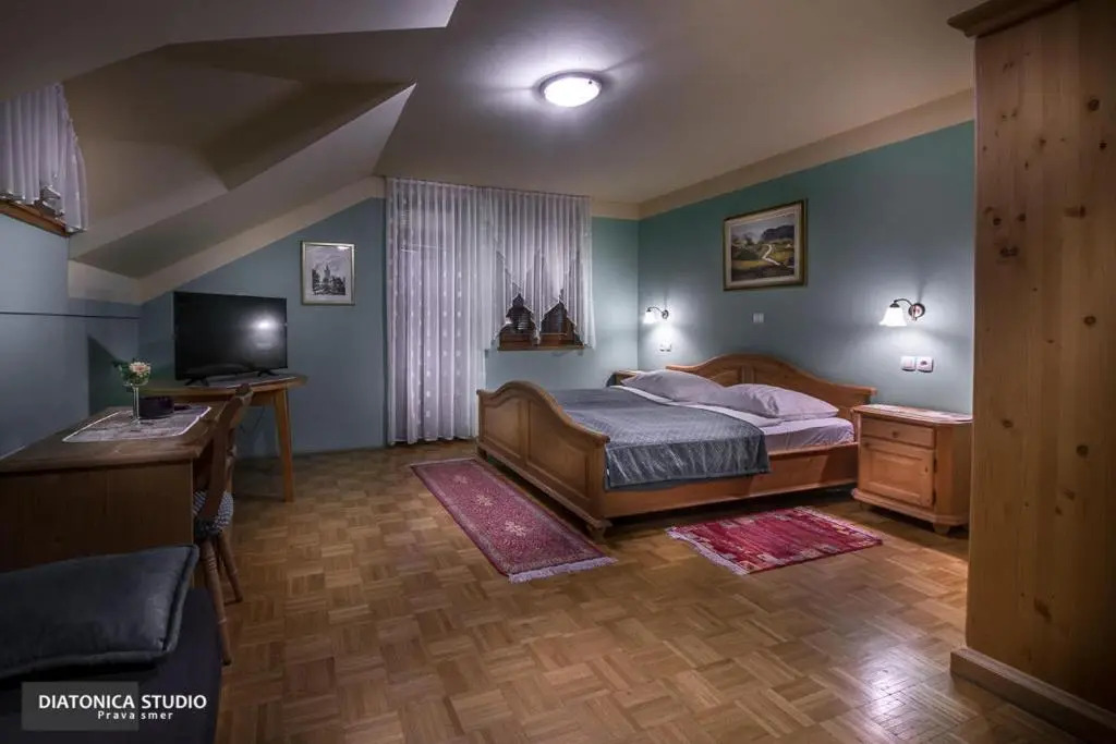 Guesthouse Smogavc