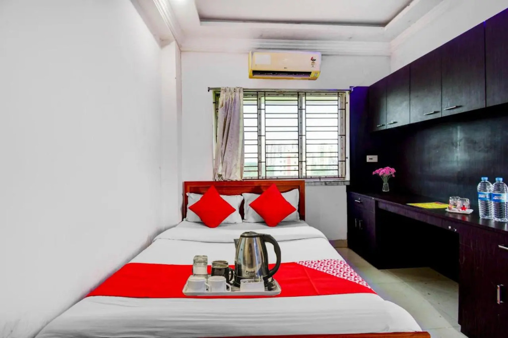 Oyo 93057 Swastik Guest House