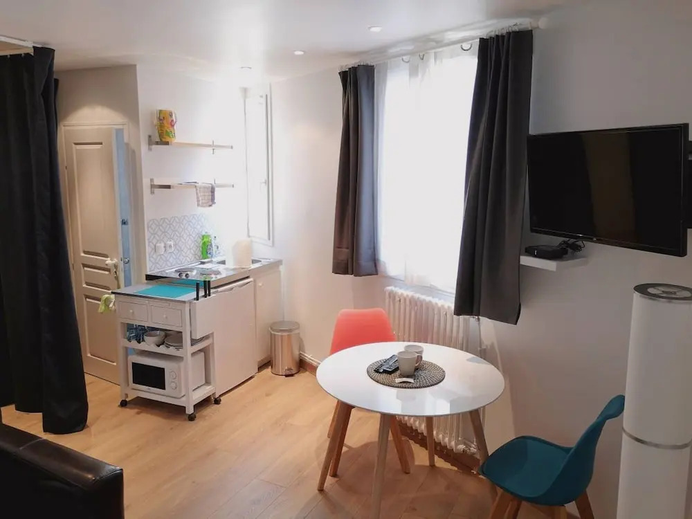 Renovated Studio Near Buttes Chaumont