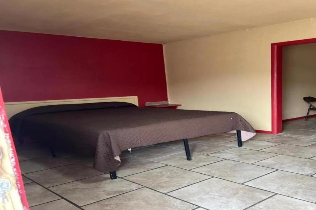 Holiday Motel Tulsa OK