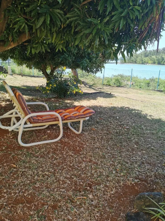 House with 3 Bedrooms in Calodyne, with Pool Access And Enclosed Garden - 10 M From the Beach