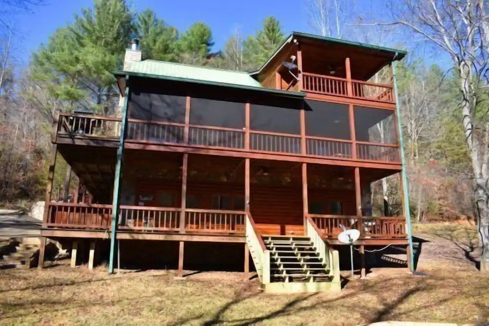River Escape On The Toccoa