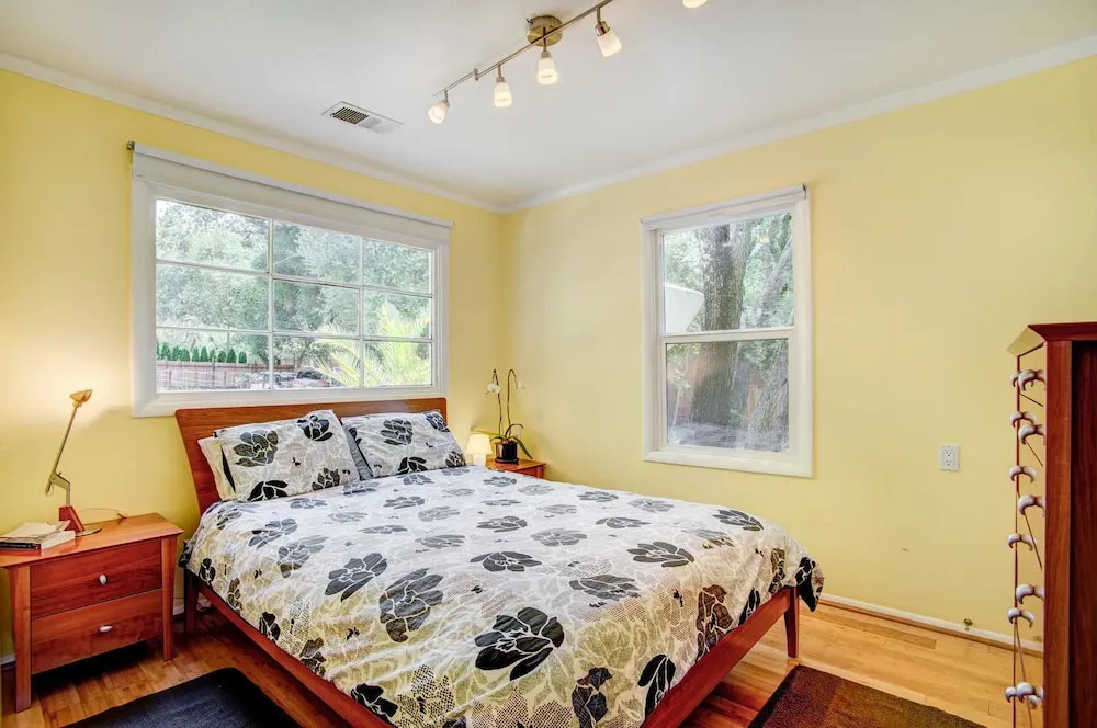 Wine Country Gem 2 Bedrooms 1 Bathroom Home