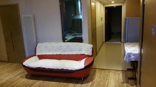 Yijinghuayuan Hotel