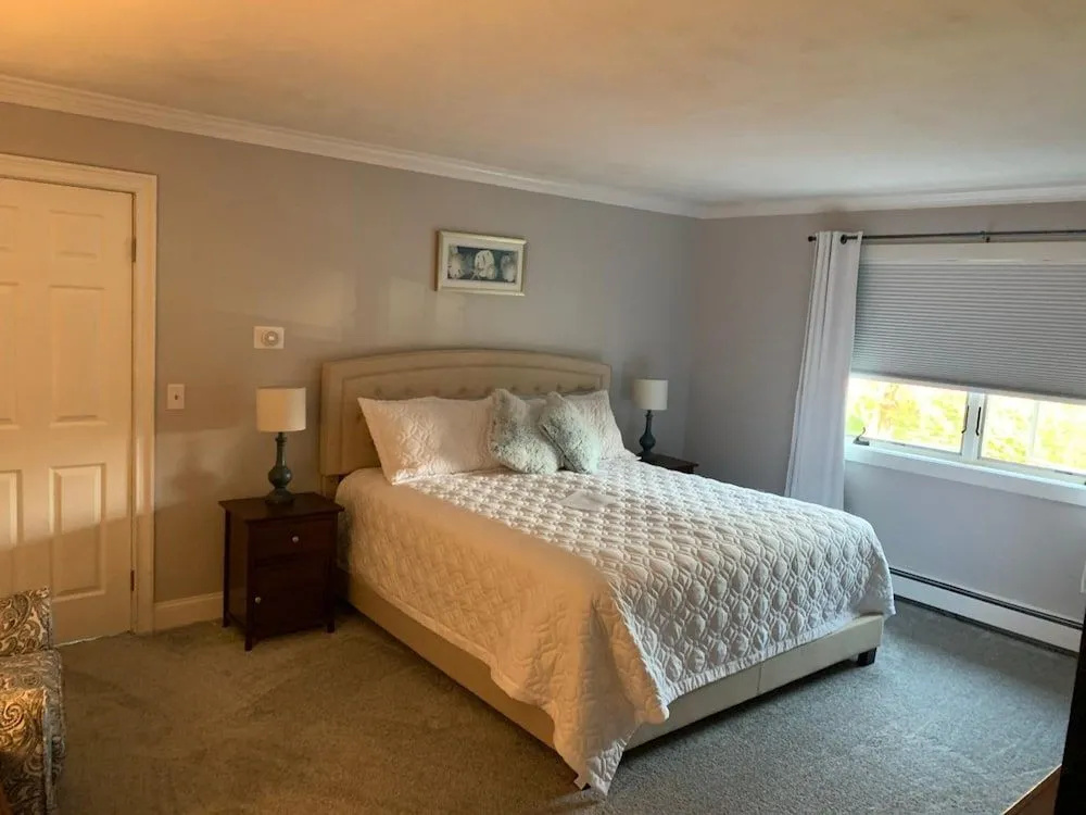 Deer Run Lodging House