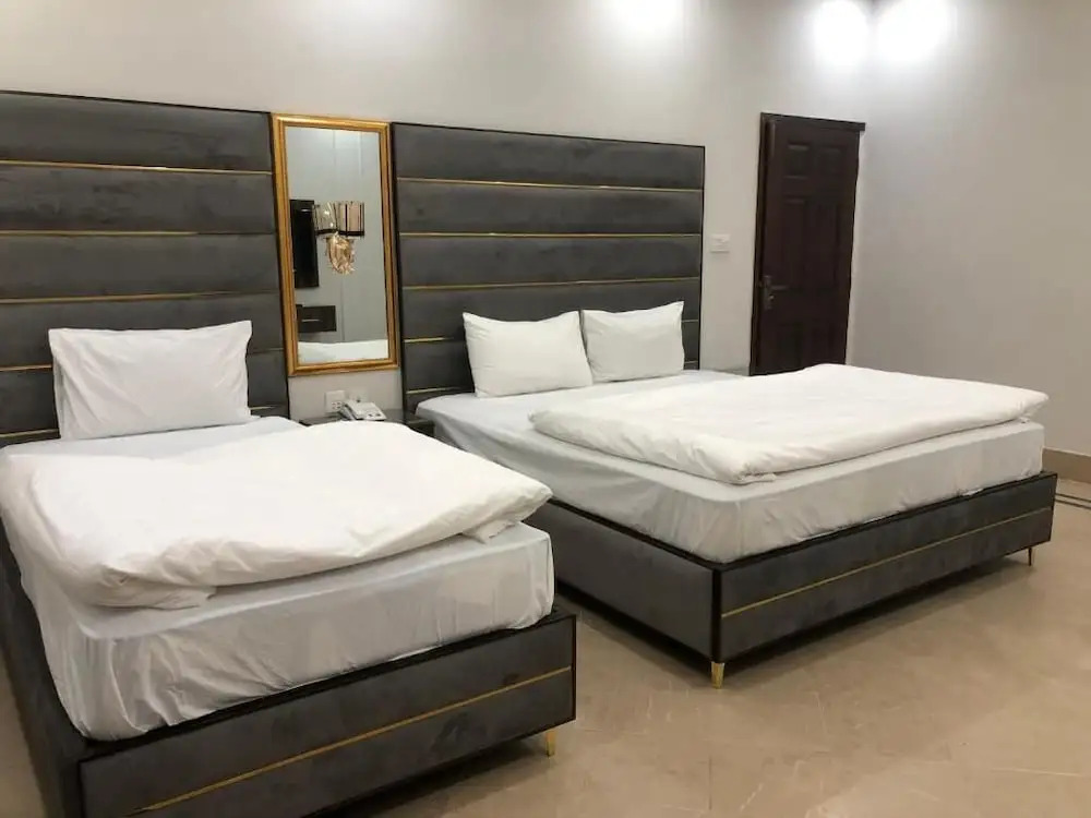 Hotel Five Season Lahore