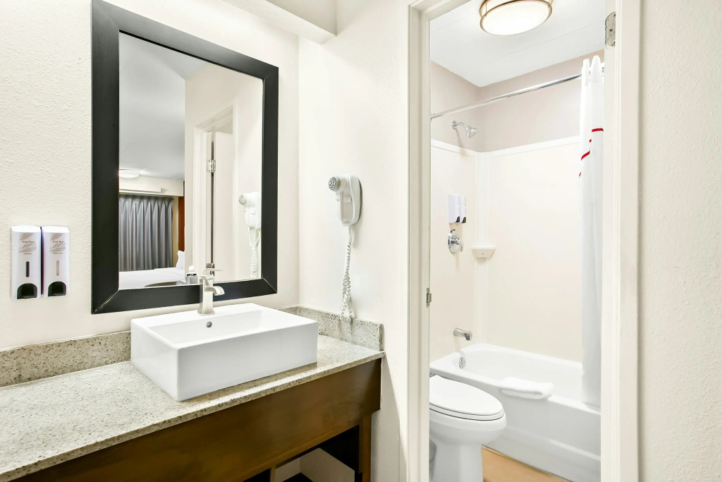 Red Roof Inn PLUS+ Baltimore-Washington DC/BWI Airport
