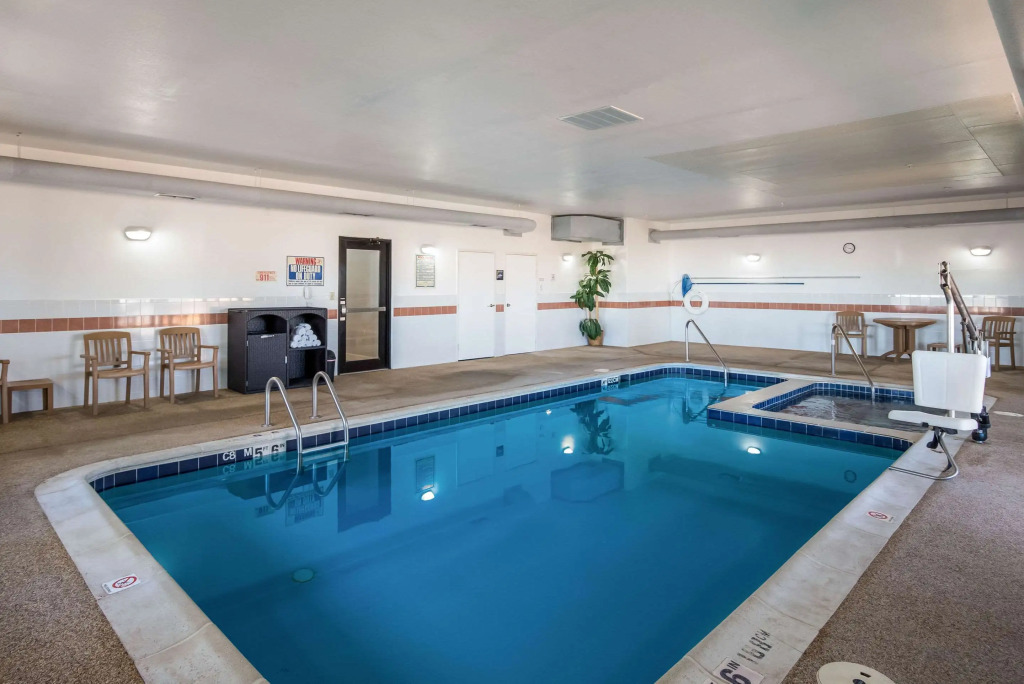 Quality Inn & Suites Pueblo West