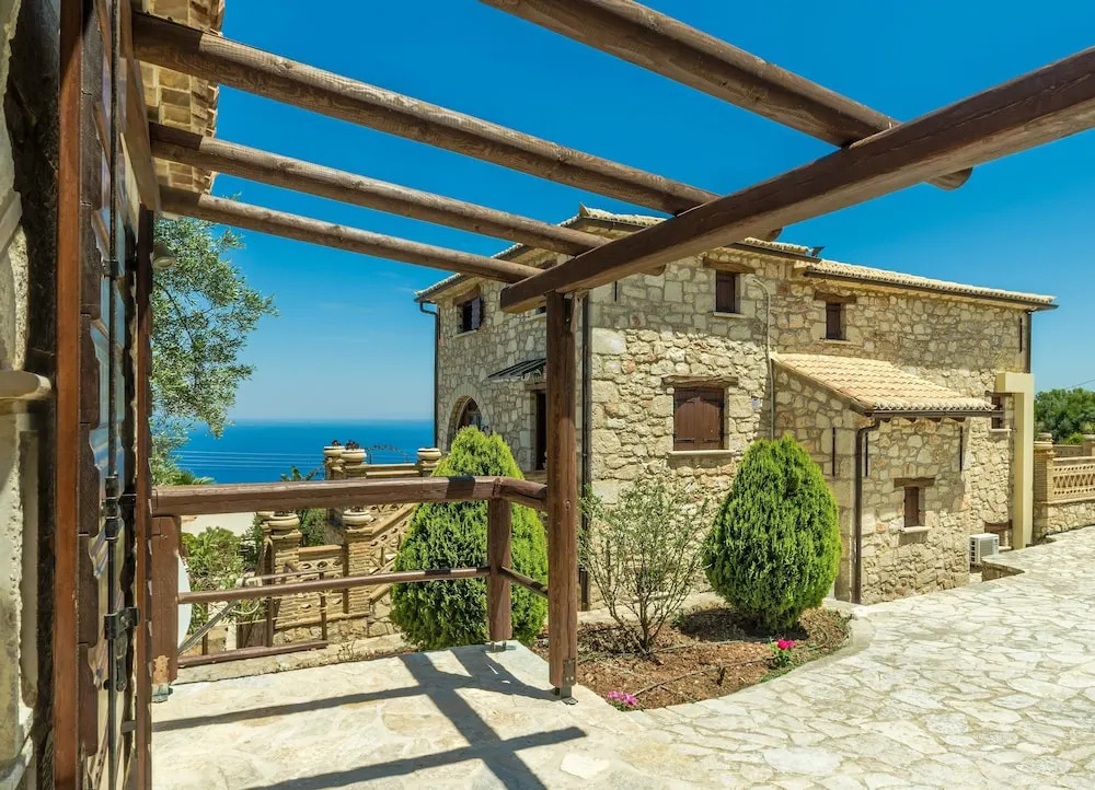 Villa Poseidon Residences - Poolside Zante Nests