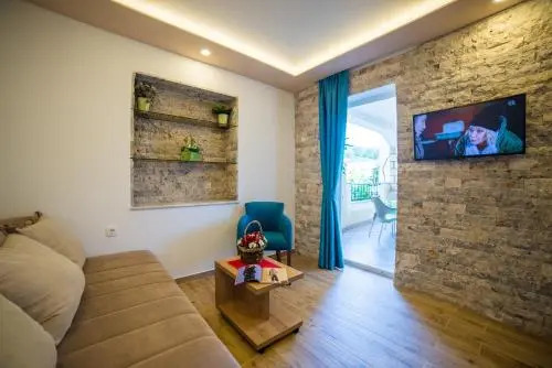 Guest House S-Lux