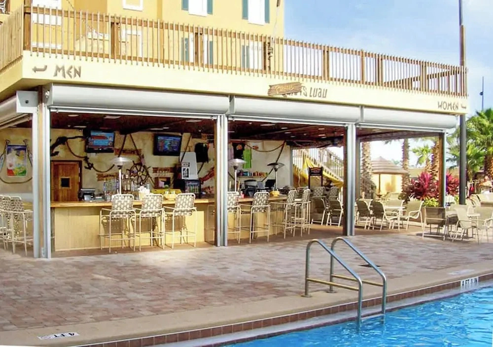 Upstay: Family-friendly Getaway With Spa & Pool