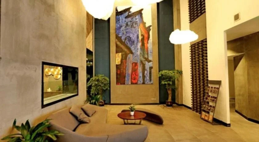Yangshuo Manjing Travel Photography Hotel (West Street  Branch)