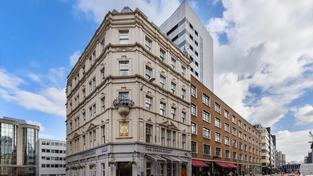 Luxury 1BR Tower Bridge London