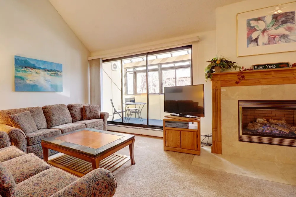Large Condo in East Village Condo - Easy Walk to Super Bee - WH301 by RedAwning