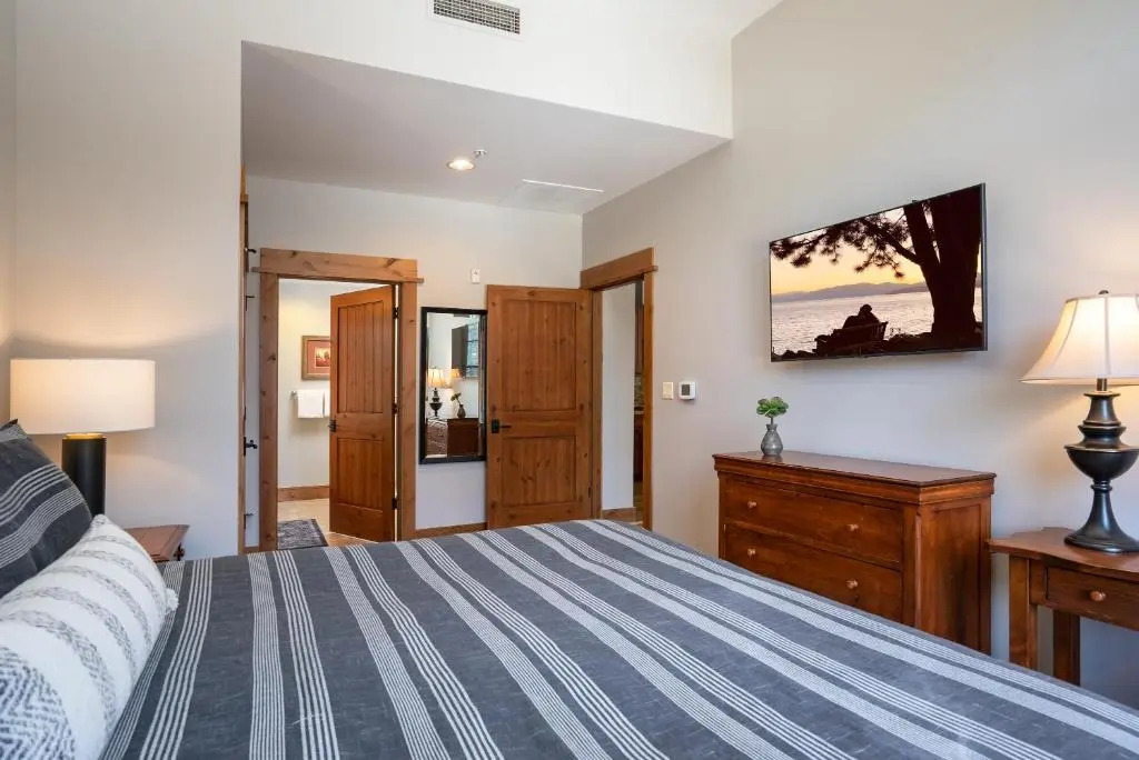 New Listing! Top Floor Village at Northstar Residence - Big Horn 504