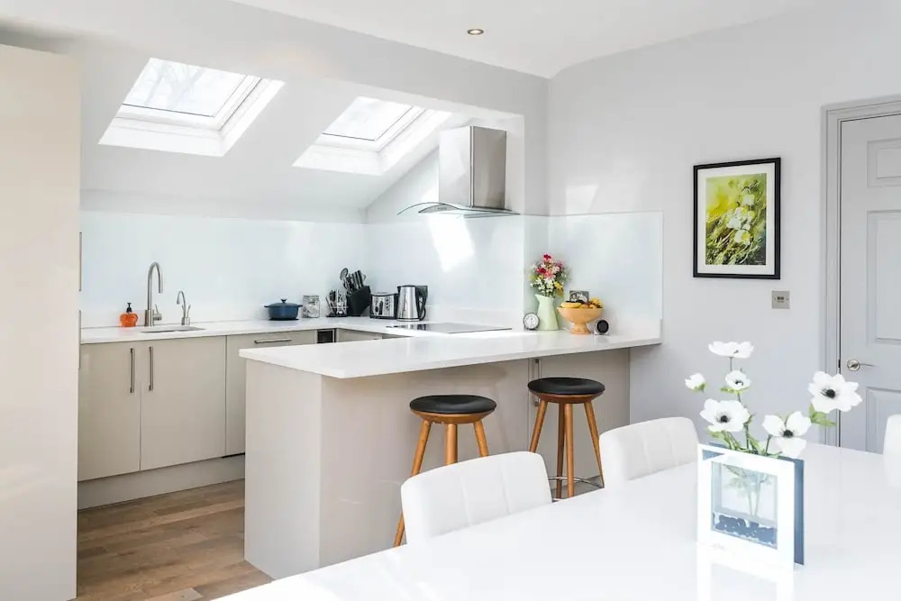 Spectacularly Stylish 2 Bed Flat Heart of Fulham