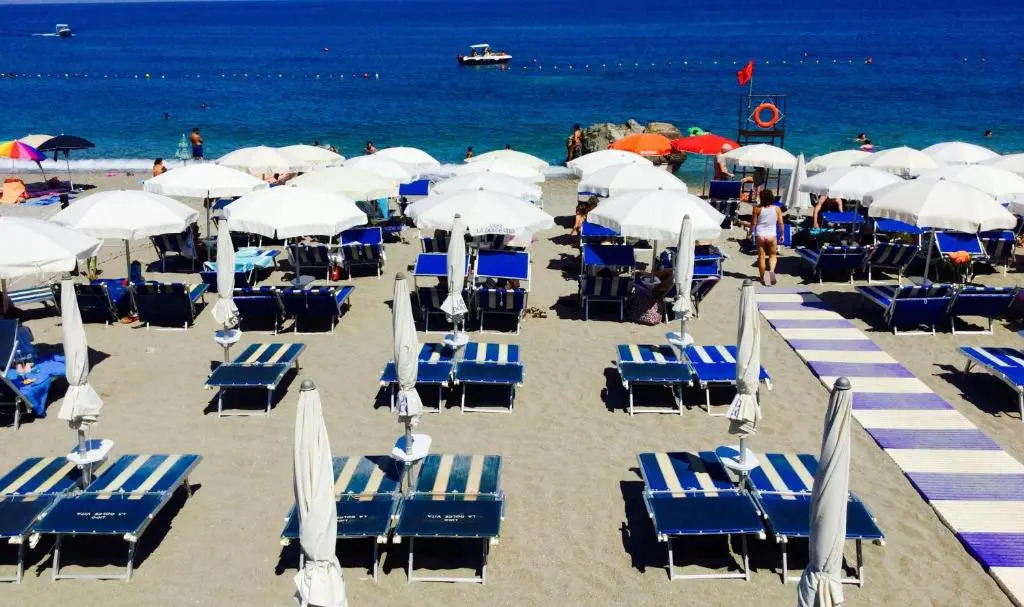 Holiday Rentals Taormina