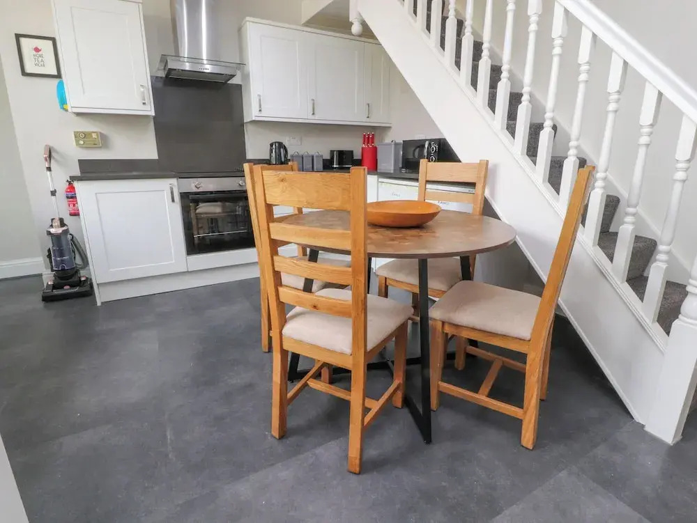 3 Cowper Place