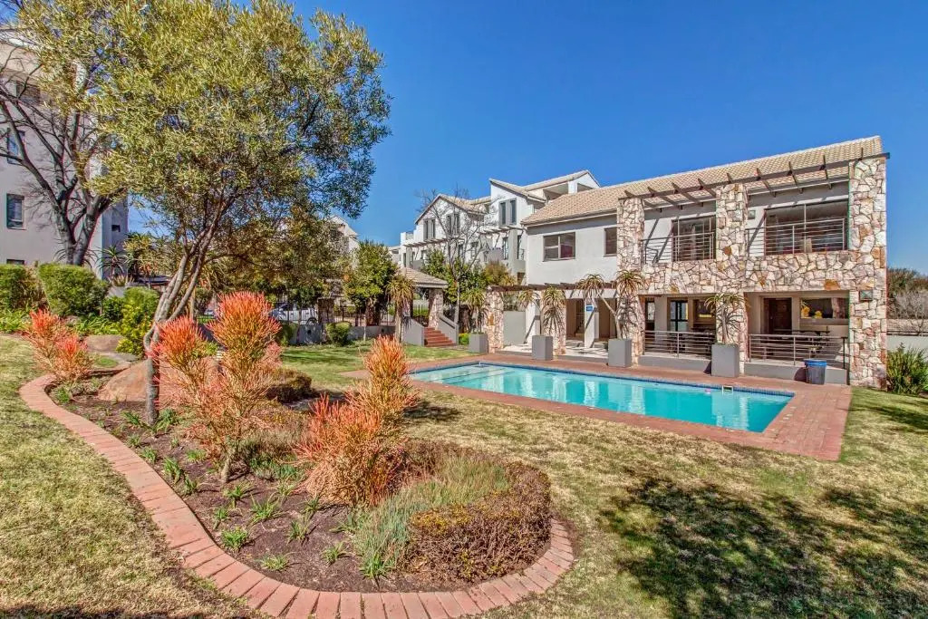 Upmarket Ultra Modern Sandton Apartment