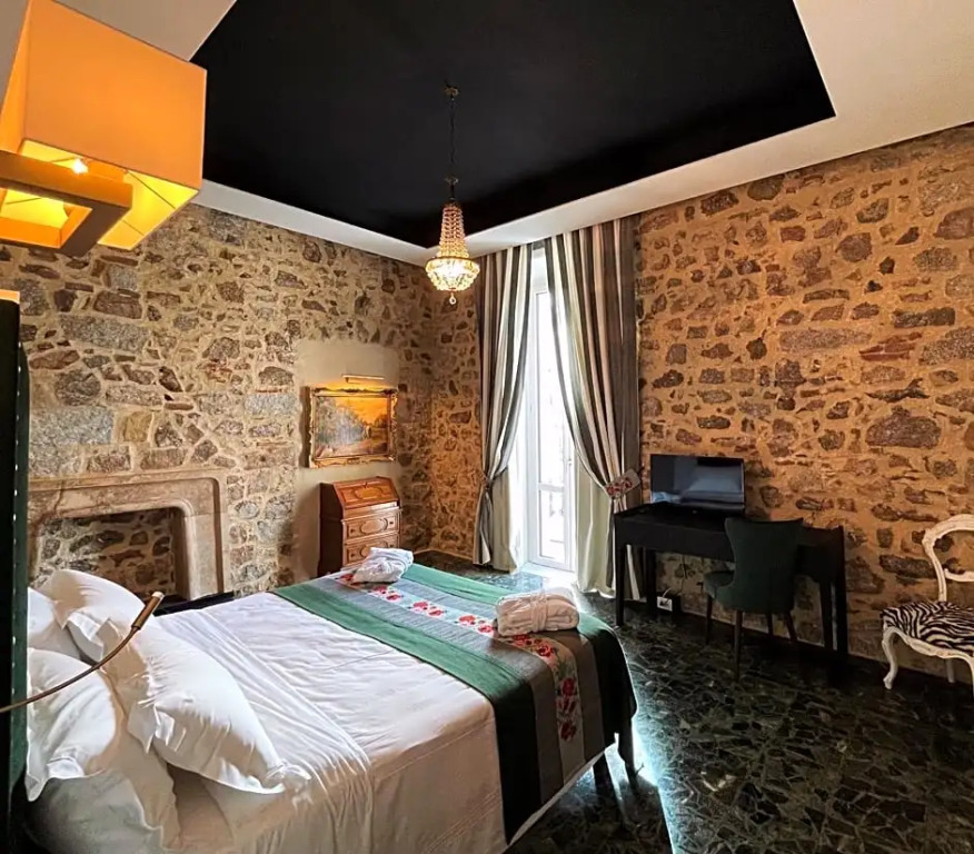 Kemani Villa Sara - Boutique Guest House