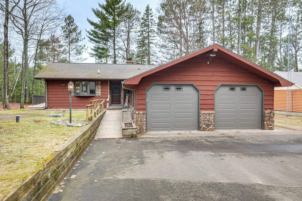 Waterfront Eagle River Lake Home w/ Boat Dock
