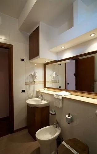 Tindari Resort & Marina Beach
