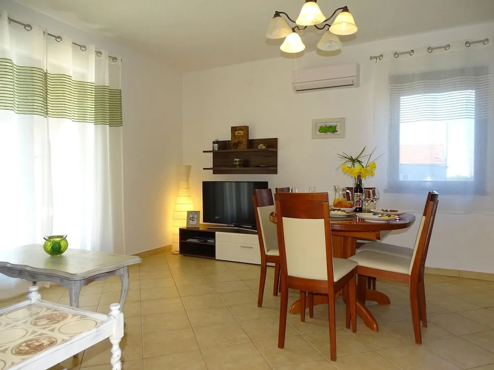 Quiant Holiday Home in Gorica With Pool