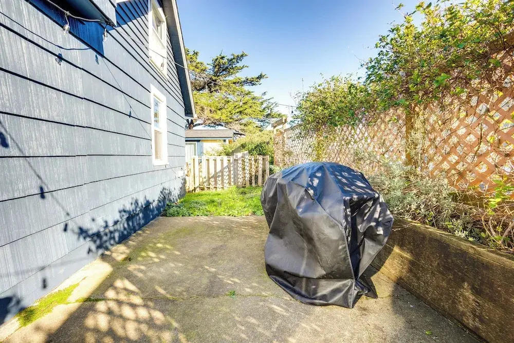 Bandon Beach House Rental: Walk to Downtown