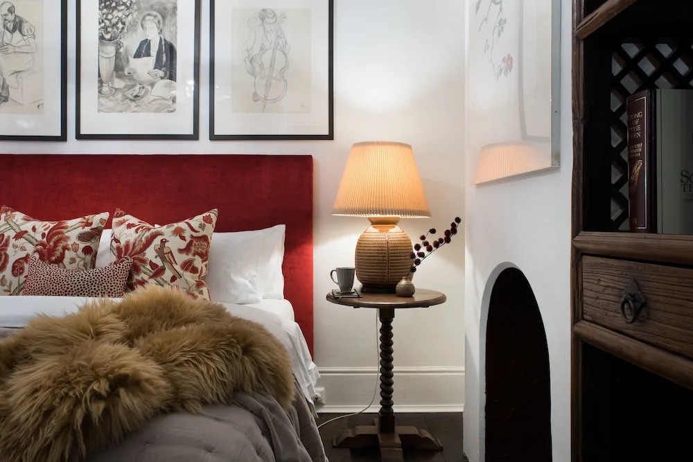 Hillcrest Apartment