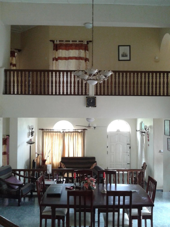 Kandy Hill Breeze ( Home Stay)