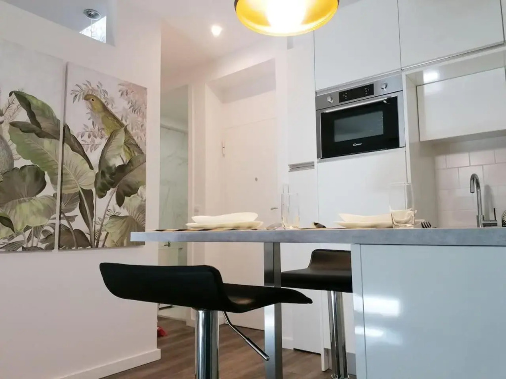 Window Garden Apartment
