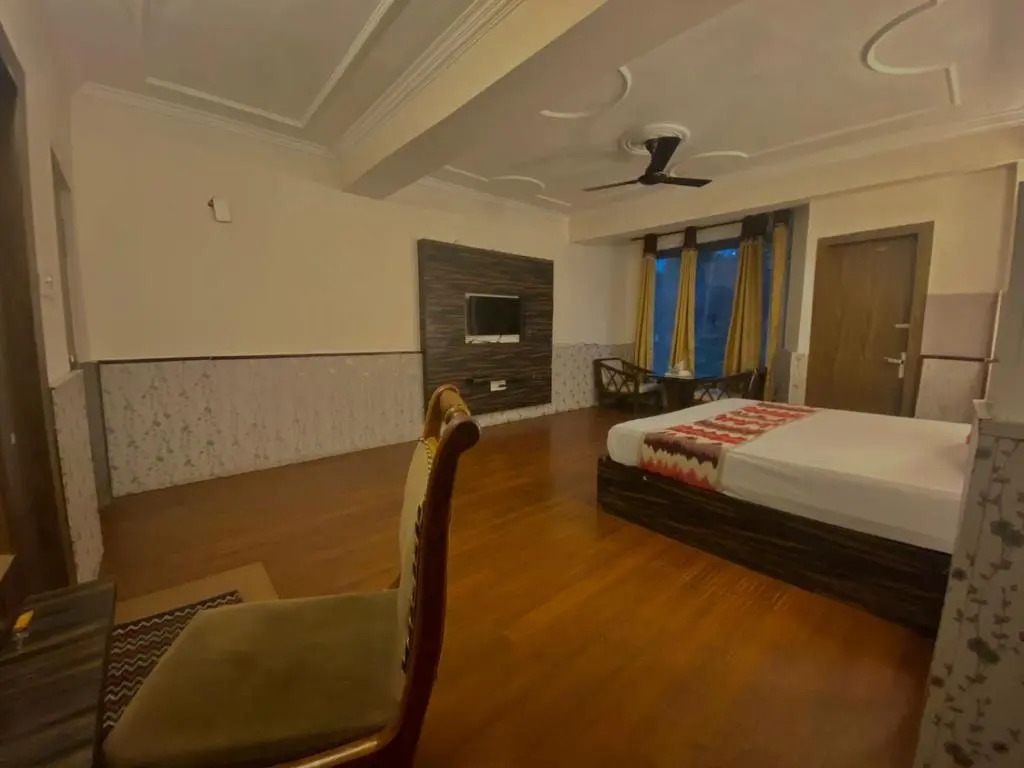 Anupam Resort By DLS Hotels