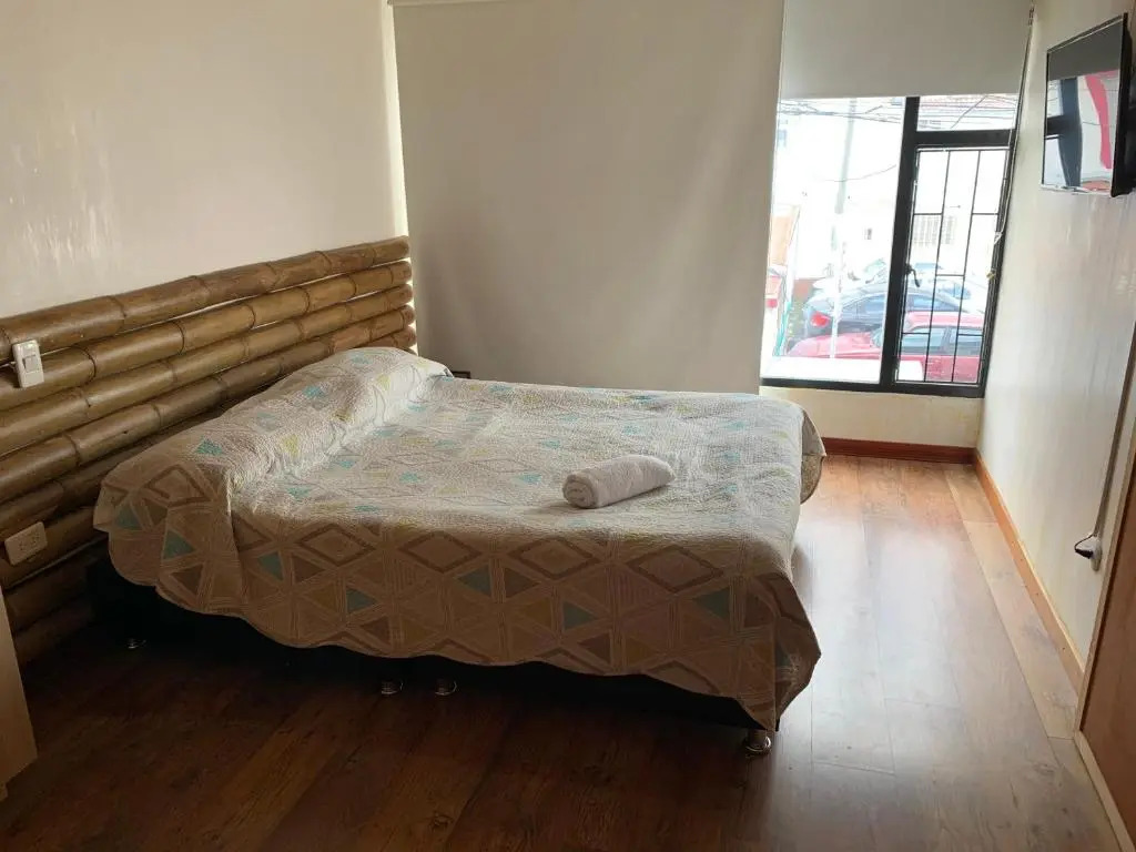 Apartamento en madera cerca del C.C Titán Plaza