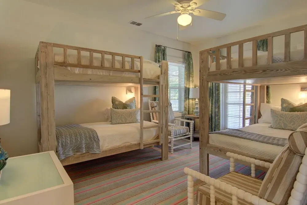 Tip'sea Saltbox 222 BE