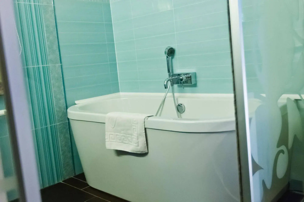 Echo Residence All Suite Hotel