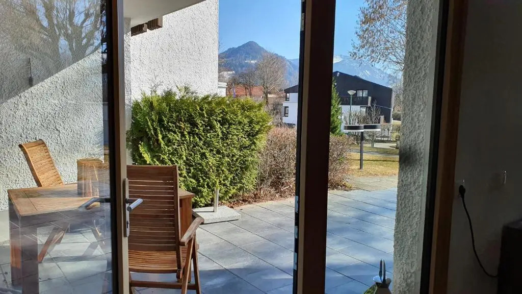 Bungalow mit Terrasse im alpinen Stil