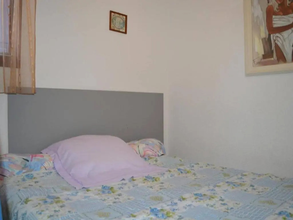 Appartement Saint-Cyprien, 2 pièces, 4 personnes - FR-1-225D-573