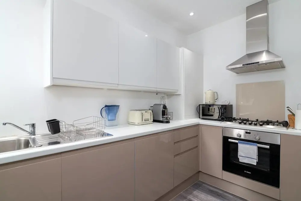 Beautiful Flat For 3 With A Garden In Acton