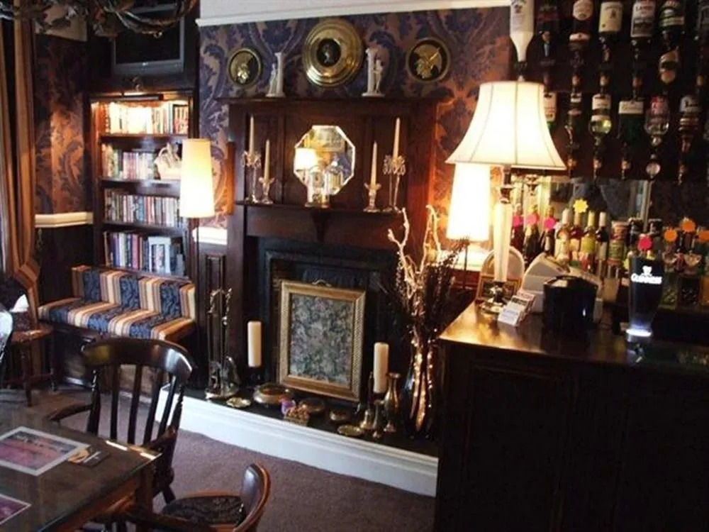 Edenfield Lodge