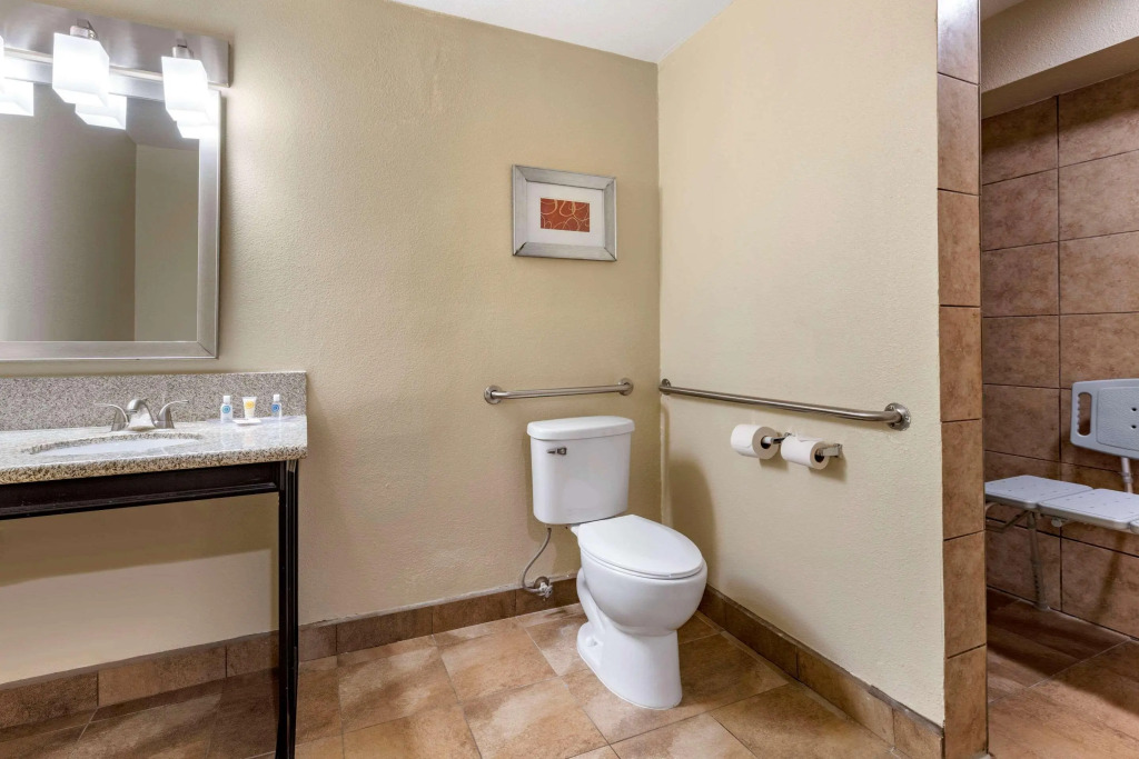Comfort Suites San Clemente Beach