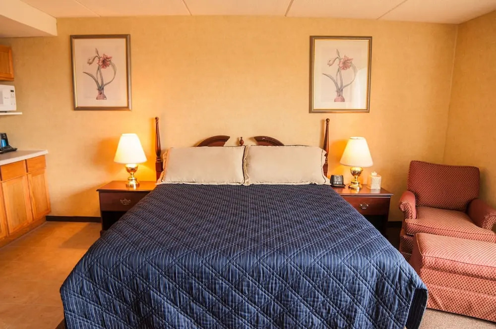 Red Roof Inn & Conference Center Chicago - Aurora Fox Valley
