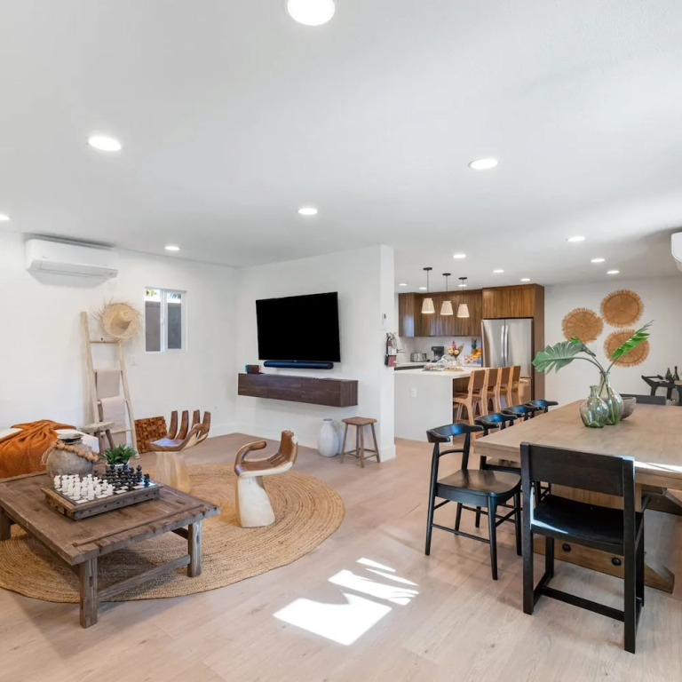 Maya Family Suite