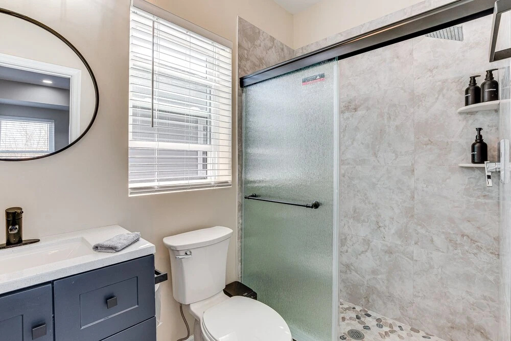 Luxe Newark Retreat w/ Rooftop Deck: Pets Welcome!