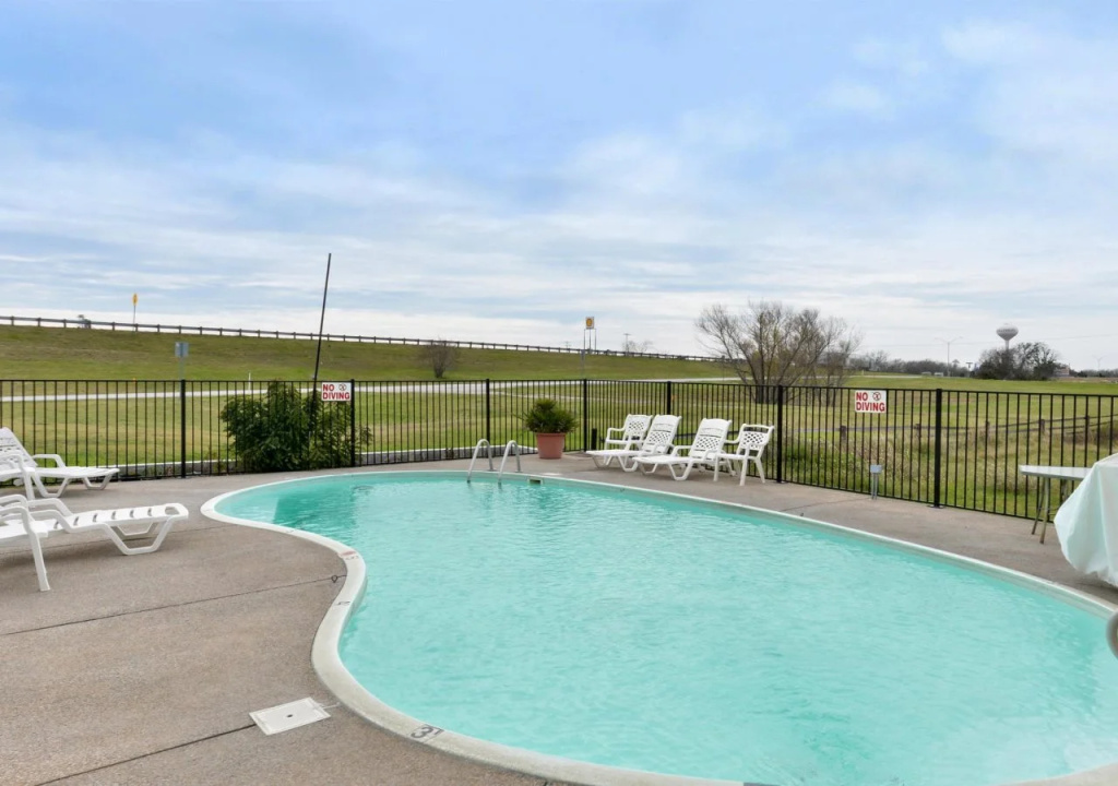 Americas Best Value Inn Schulenburg